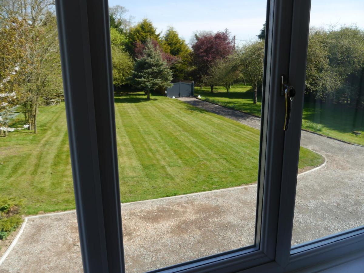 South View Country House Sleeps 12 - Hot Tub - Views Henley-in-Arden Luaran gambar