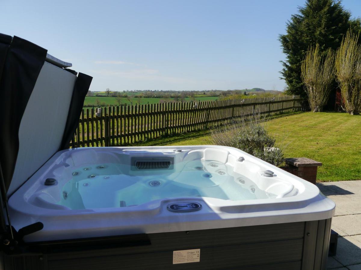 South View Country House Sleeps 12 - Hot Tub - Views Henley-in-Arden Luaran gambar